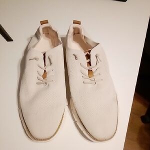 Men's White Casual Shoes